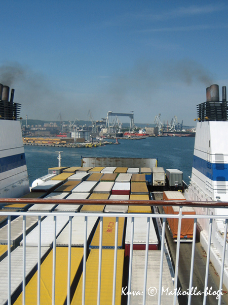 Ankkurit ylös ja Helsinnki kohti. Kuva: © Matkoilla-blogi