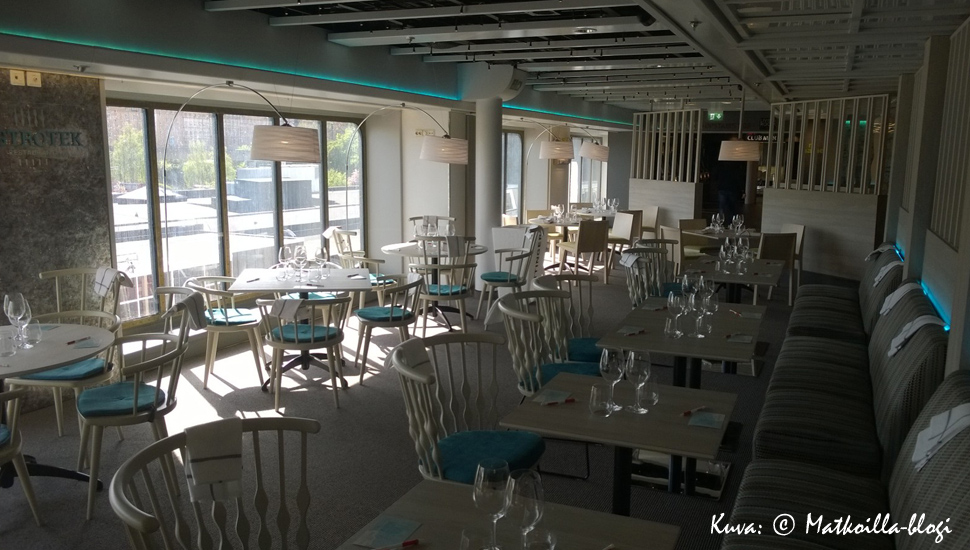 Yksi kahdeksannen kannen uusista ravintoloista on Bistrotek. Kuva: © Matkoilla-blogi