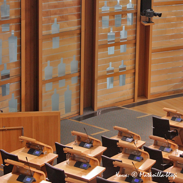 Edinburgh: Skotlannin parlamentti. Kuva: © Matkoilla-blogi